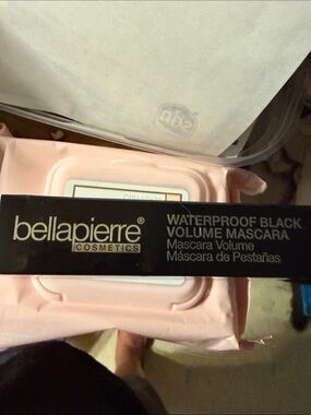 bellapierre Waterproof Black Volume Mascara - Black
